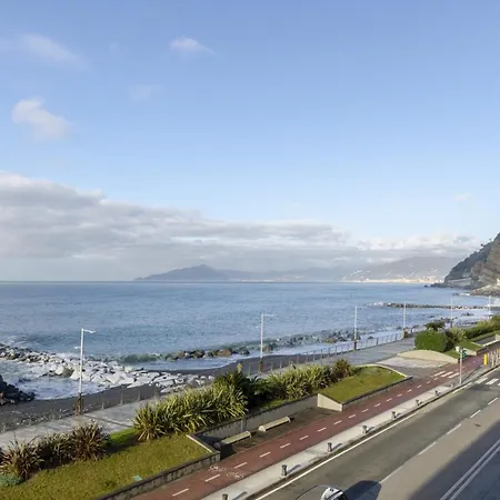 Altido Seafront In Apartamento *
